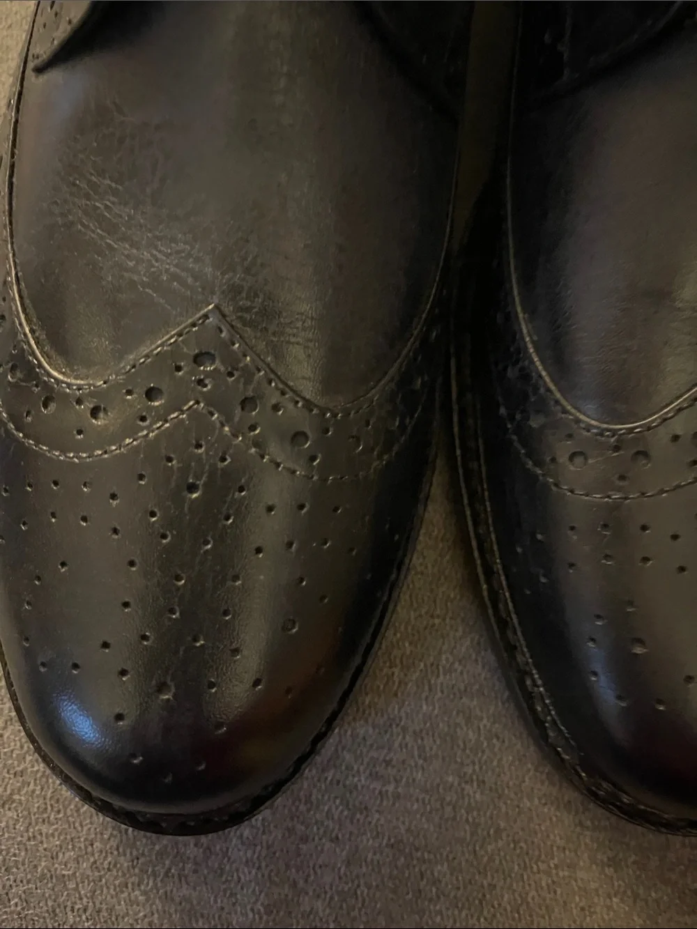 Classic Men's Brogue Lace-Up Dress Shoes in Black.